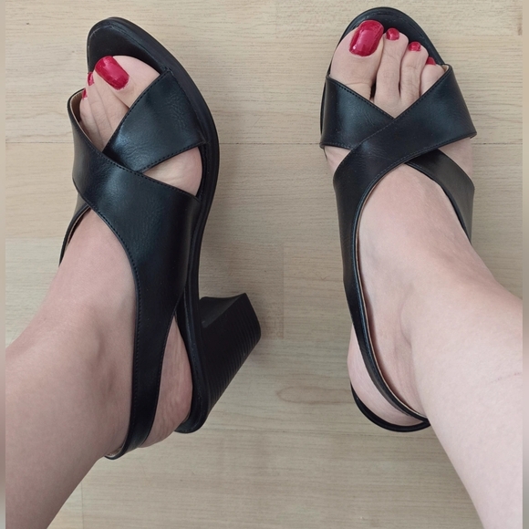 Women Black Leather Peep Toe Block Heels Pumps Size 6 - Picture 3 of 11